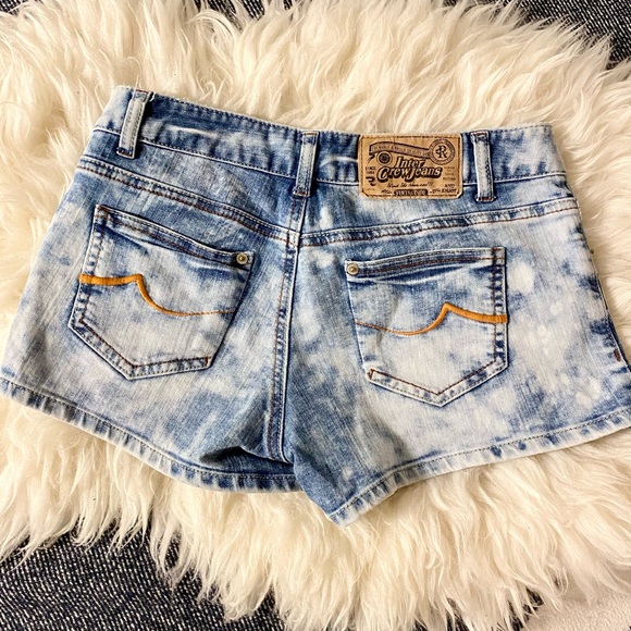 Vintage Style Acid Wash Jean Shorts, Size S - Picture 2 of 9